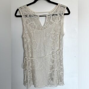 HOLLISTER cream lace top - Size Small - NWT